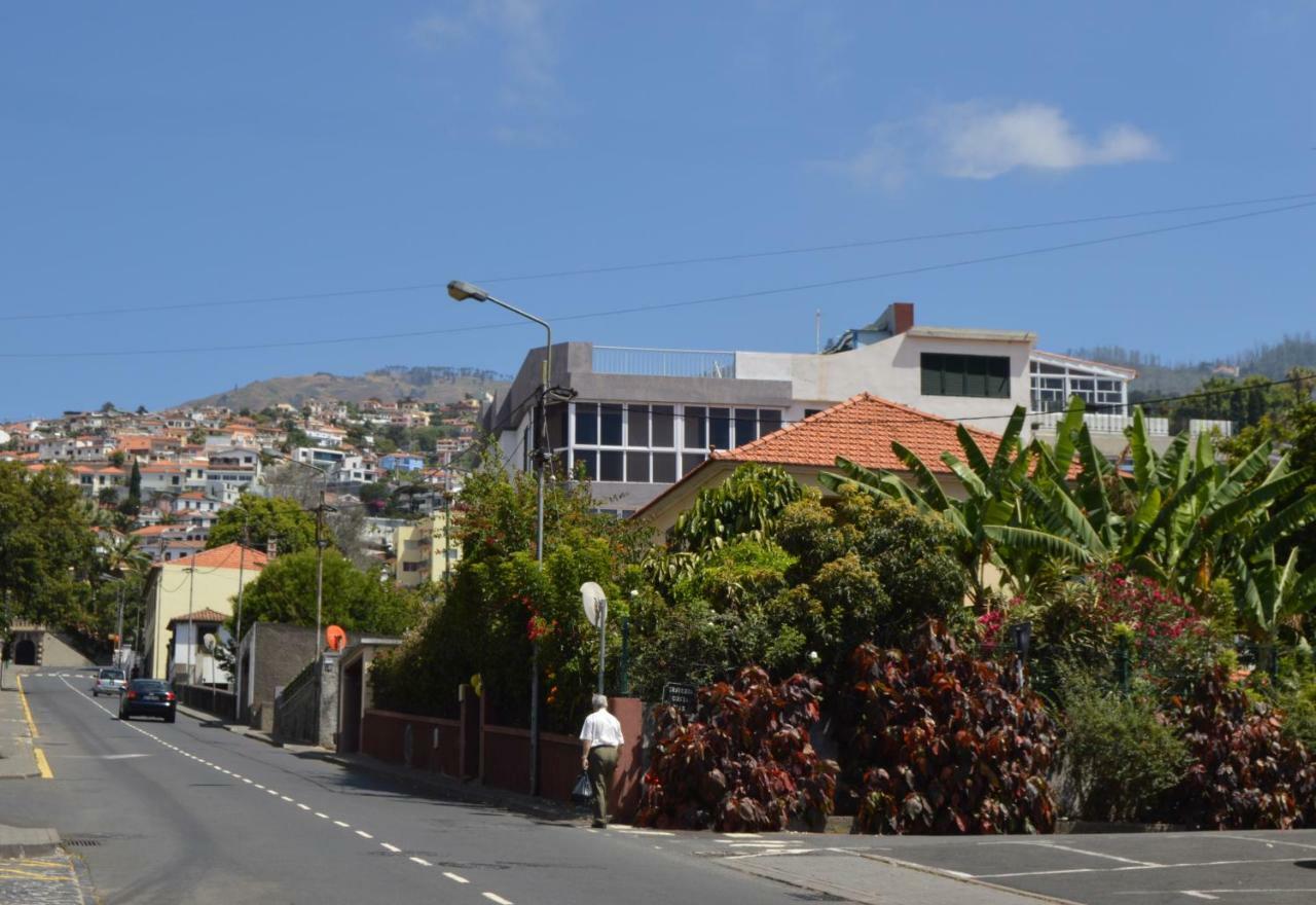 Top Floor With Balcony In Funchal ภายนอก รูปภาพ