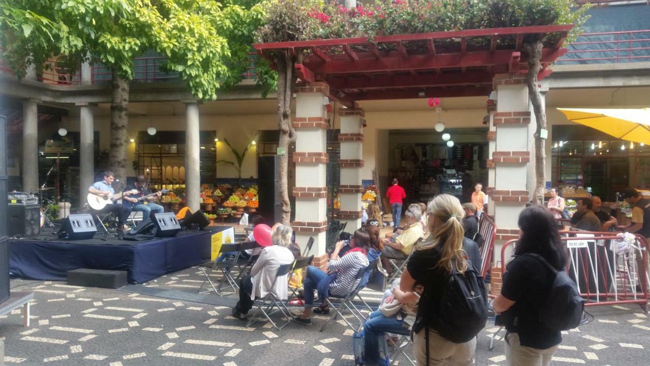 Top Floor With Balcony In Funchal ภายนอก รูปภาพ
